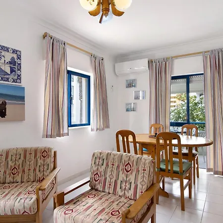 T1 Edisol Apartmán Quarteira
